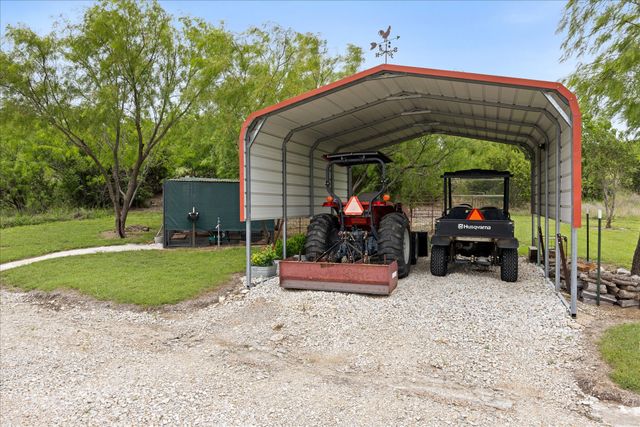 3318 CR 302, Glen Rose, TX 76048