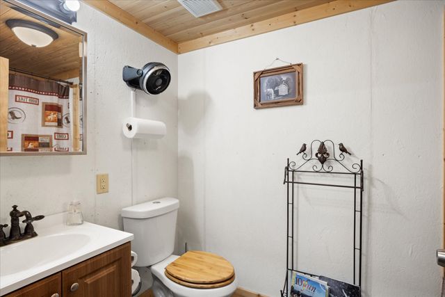 3318 CR 302, Glen Rose, TX 76048