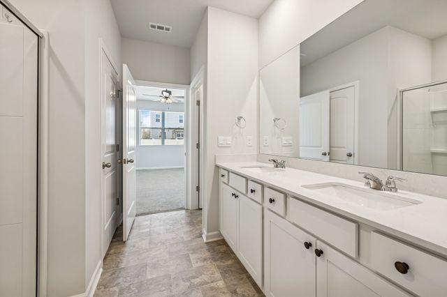 2367 Tate Farm Lane, White House, TN 37188