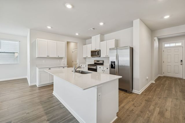 2367 Tate Farm Lane, White House, TN 37188