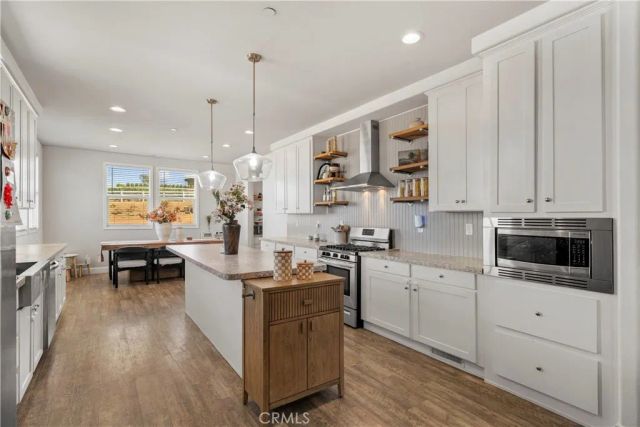 7534 Stewart Road, Colton, CA 92324