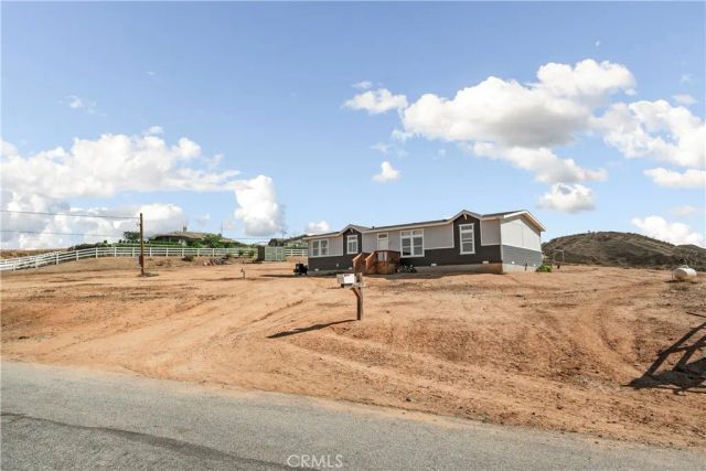 7534 Stewart Road, Colton, CA 92324