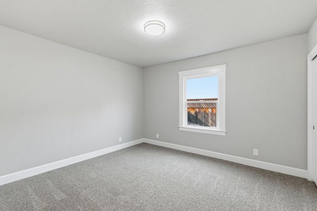 537 E Michigan Avenue, Fresno, CA 93704