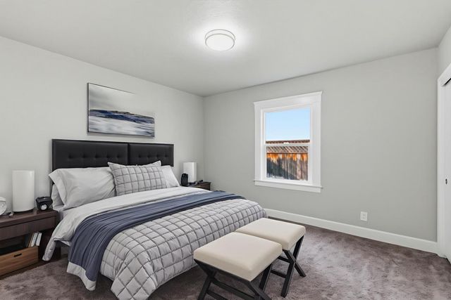 537 E Michigan Avenue, Fresno, CA 93704