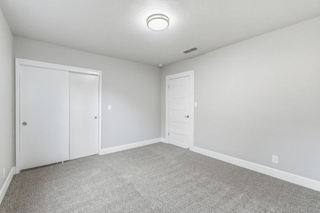 537 E Michigan Avenue, Fresno, CA 93704