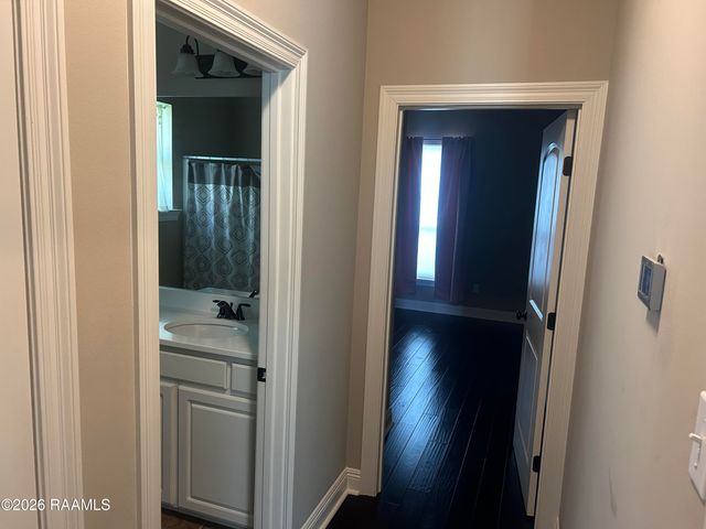 222 Woodhaven Road, Youngsville, LA 70592