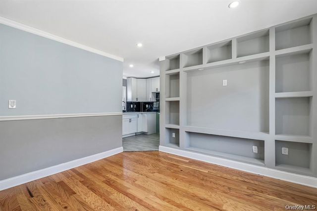 23 Maple Avenue, Hempstead, NY 11550