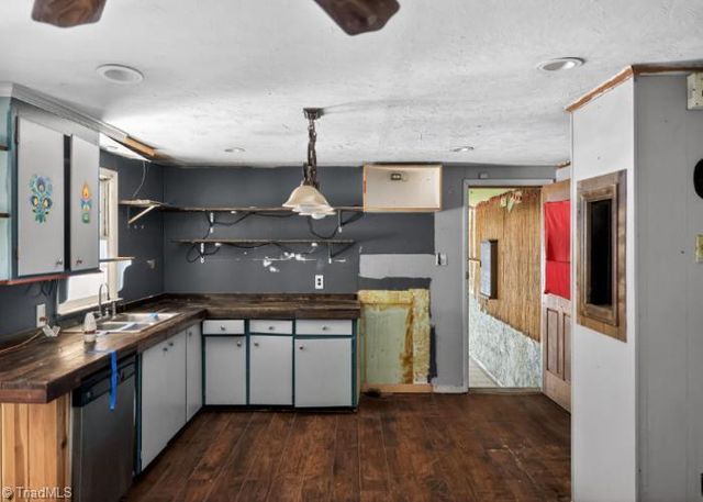 5262 Rosedale Street, Trinity, NC 27370