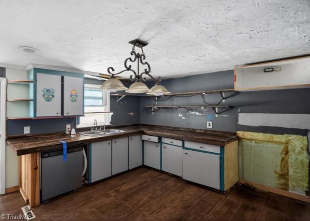 5262 Rosedale Street, Trinity, NC 27370