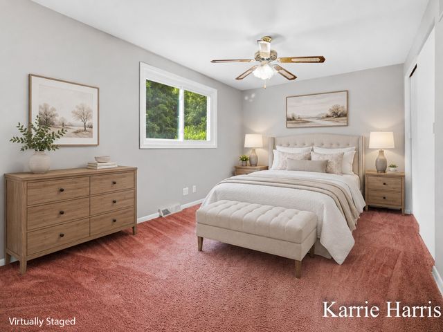 917 E Evergreen Street, Greenville, MI 48838