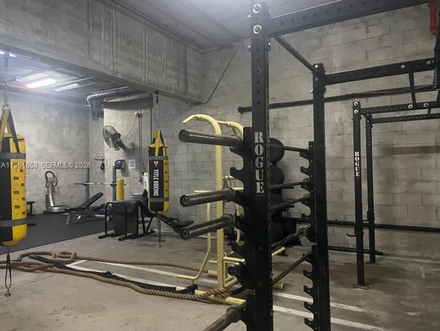 7910 Harbor Island Dr 608, North Bay Village, FL 33141