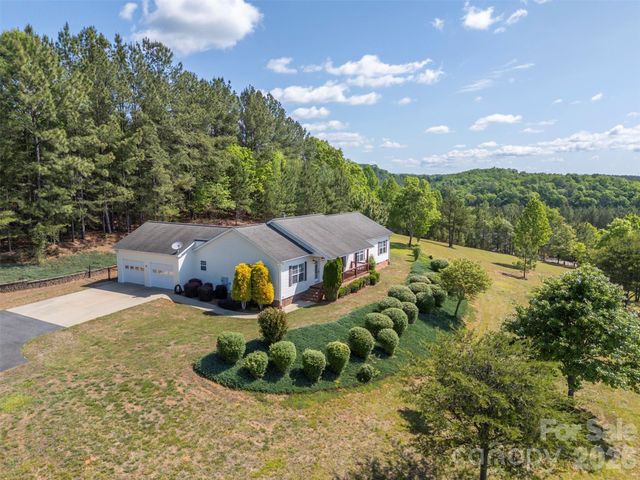 456 River Road, Rutherfordton, NC 28139