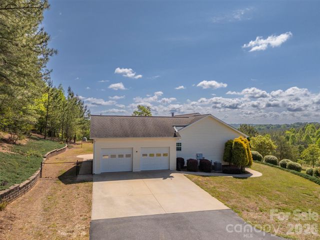 456 River Road, Rutherfordton, NC 28139