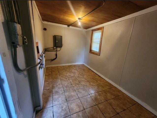 3515 164th Street, Hammond, IN 46323