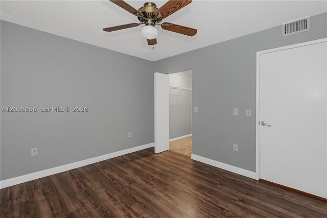 550 SW 138th Ave 404K, Pembroke Pines, FL 33027
