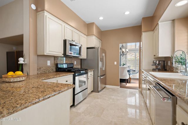 155 Concerto Drive, Oak Park, CA 91377