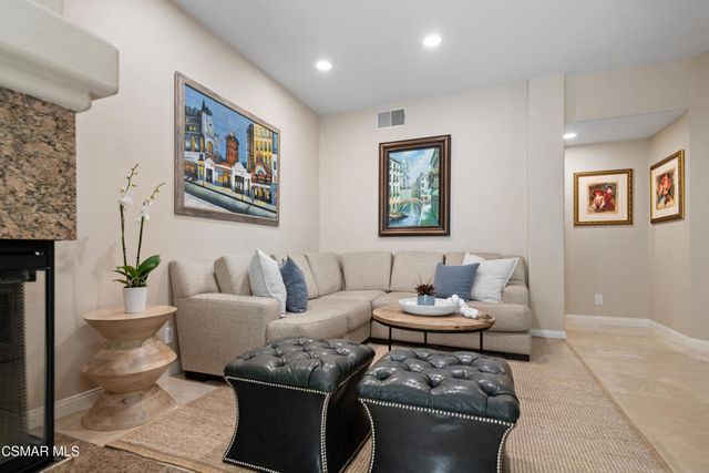 155 Concerto Drive, Oak Park, CA 91377
