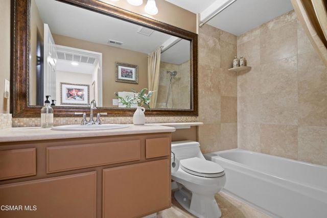155 Concerto Drive, Oak Park, CA 91377