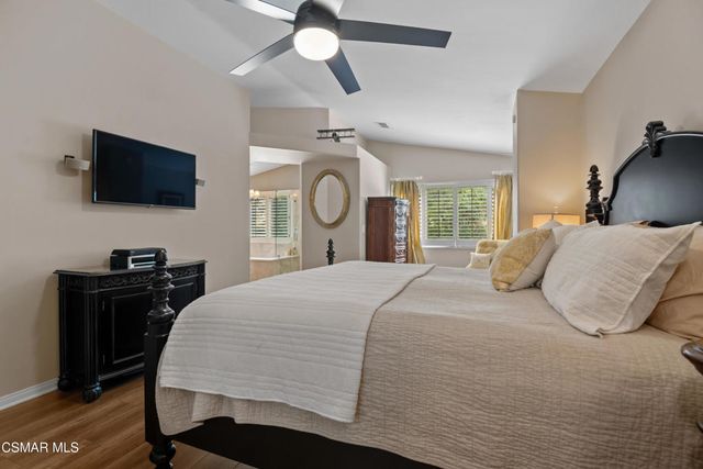 155 Concerto Drive, Oak Park, CA 91377