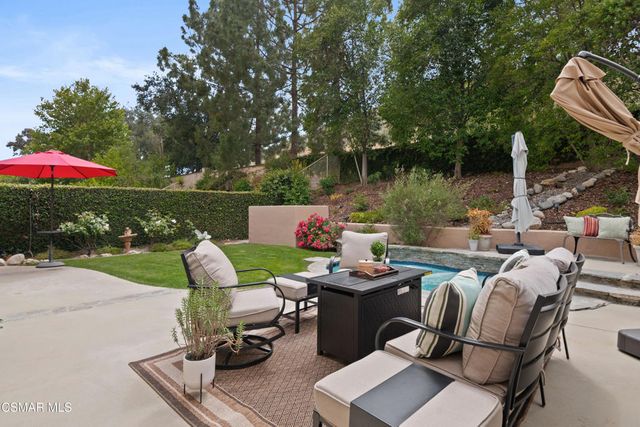155 Concerto Drive, Oak Park, CA 91377
