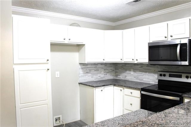 3308 Harbour Pointe Place 11, Fayetteville, NC 28314