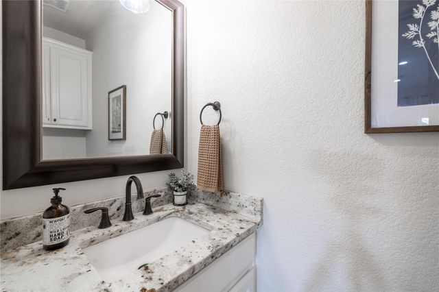 108 Kyle LN, Georgetown, TX 78633