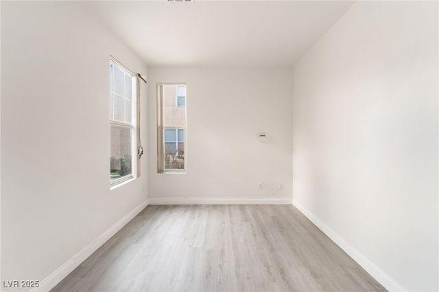 2520 Bottle Palm Court, Las Vegas, NV 89106