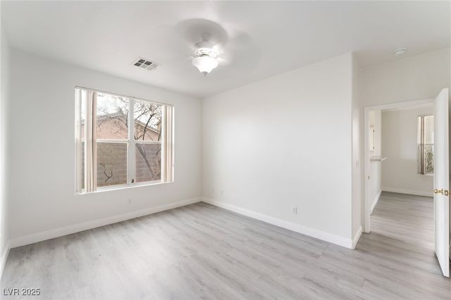 2520 Bottle Palm Court, Las Vegas, NV 89106