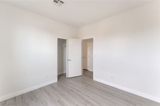 2520 Bottle Palm Court, Las Vegas, NV 89106