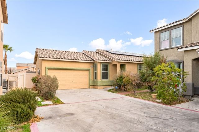 2520 Bottle Palm Court, Las Vegas, NV 89106