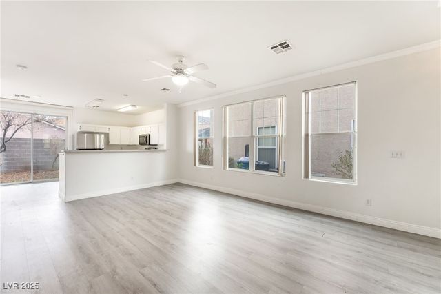 2520 Bottle Palm Court, Las Vegas, NV 89106