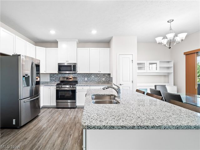 3243 Broadleaf Way, Brunswick, OH 44212