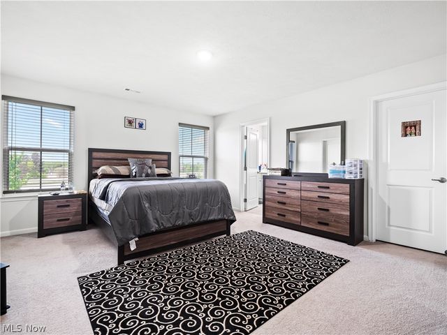 3243 Broadleaf Way, Brunswick, OH 44212