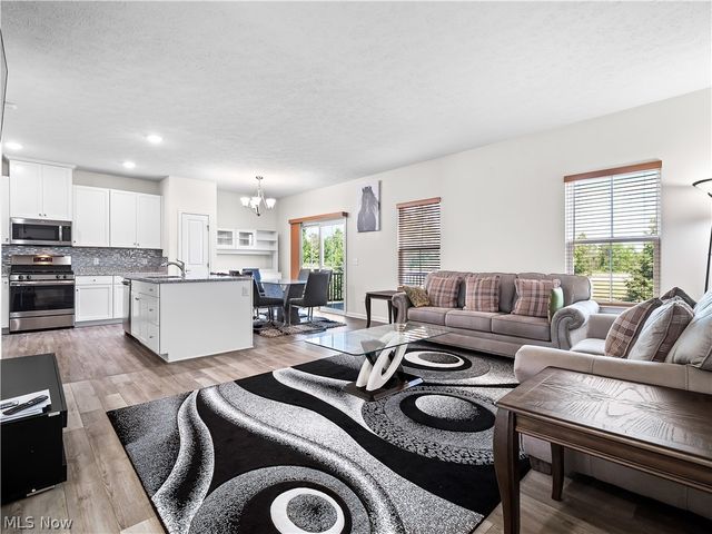 3243 Broadleaf Way, Brunswick, OH 44212