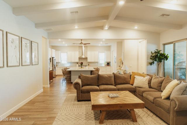 21112 E AQUARIUS Way, Queen Creek, AZ 85142