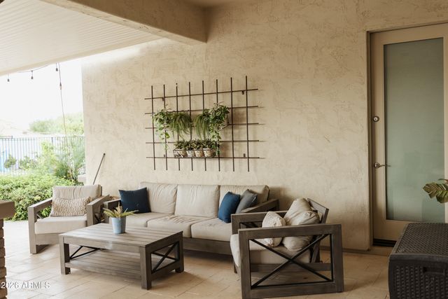 21112 E AQUARIUS Way, Queen Creek, AZ 85142