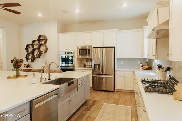 21112 E AQUARIUS Way, Queen Creek, AZ 85142