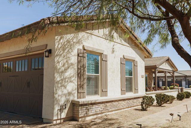 21112 E AQUARIUS Way, Queen Creek, AZ 85142