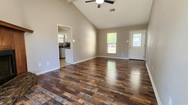 106 Bellevue Circle, Jacksonville, AR 72076