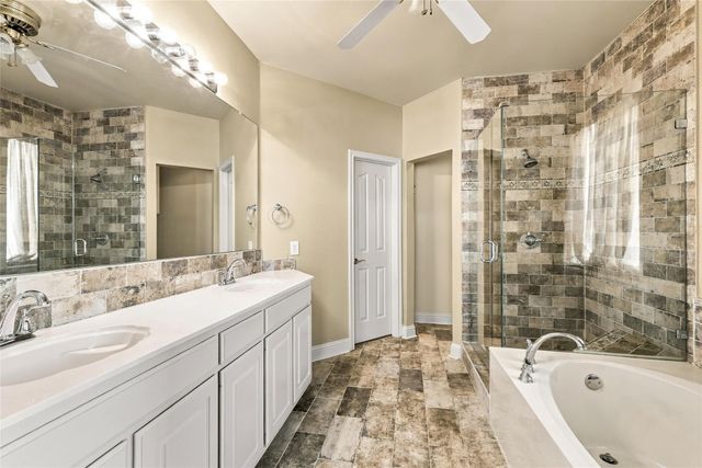 1204 Crestview Drive, Bedford, TX 76021
