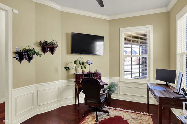 10001 Copper Saddle Bend, Fishers, IN 46040