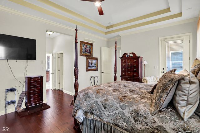 10001 Copper Saddle Bend, Fishers, IN 46040