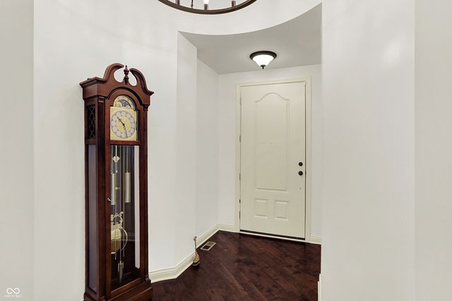 10001 Copper Saddle Bend, Fishers, IN 46040