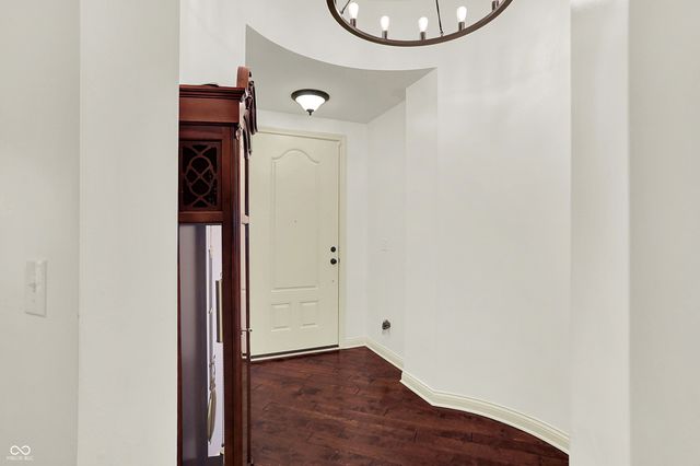 10001 Copper Saddle Bend, Fishers, IN 46040