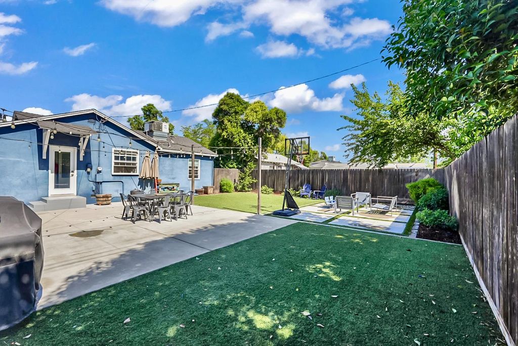 Image 20 of property listing at 1820 Orchard Lane, Merced, CA 93540