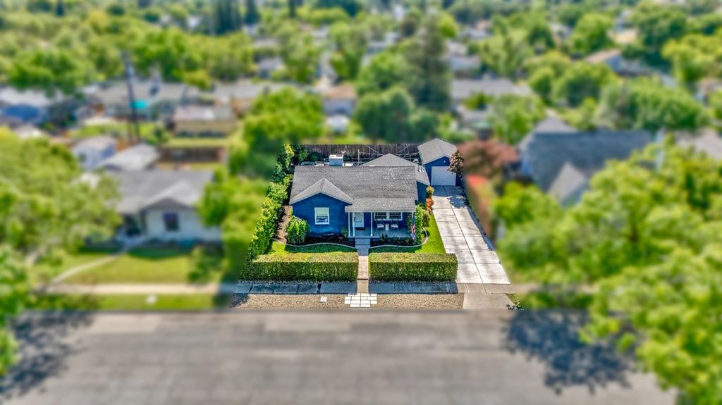 Image 27 of property listing at 1820 Orchard Lane, Merced, CA 93540