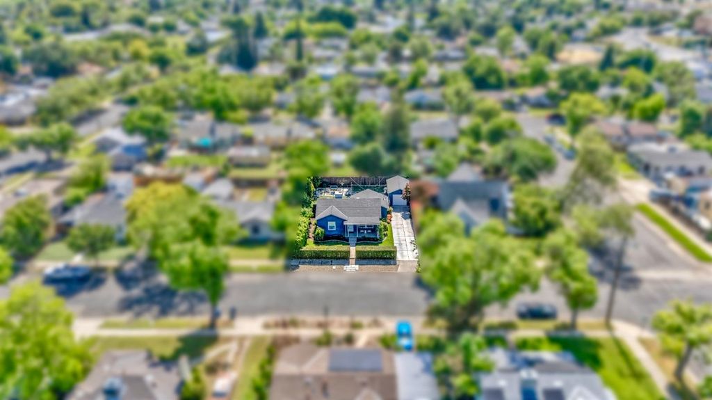 Image 28 of property listing at 1820 Orchard Lane, Merced, CA 93540