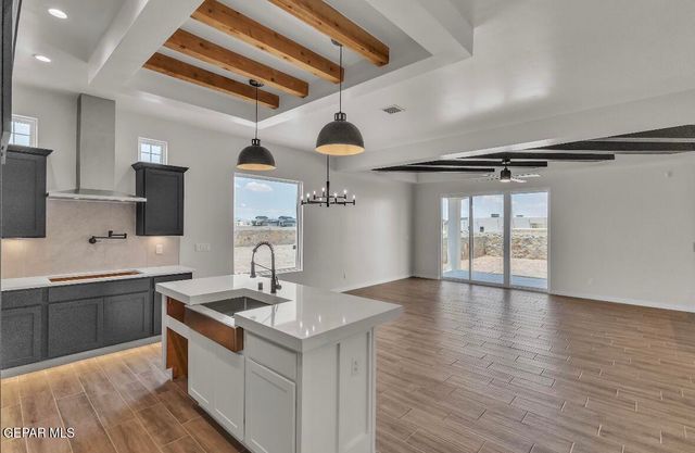 604 Rose Stevenson Place, El Paso, TX 79928