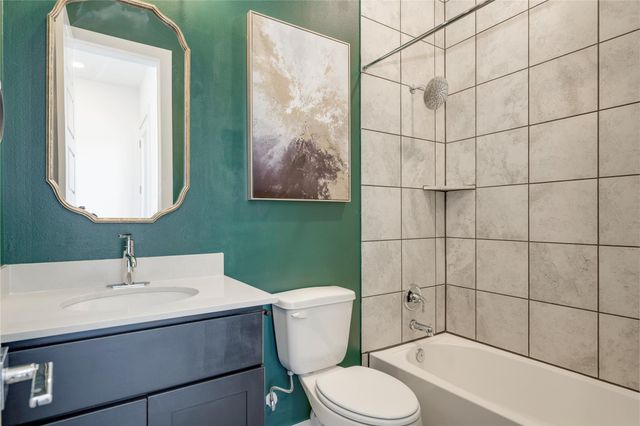 1417 Kramer LN 13, Austin, TX 78758