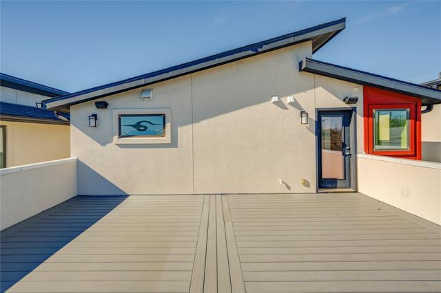 1417 Kramer LN 13, Austin, TX 78758